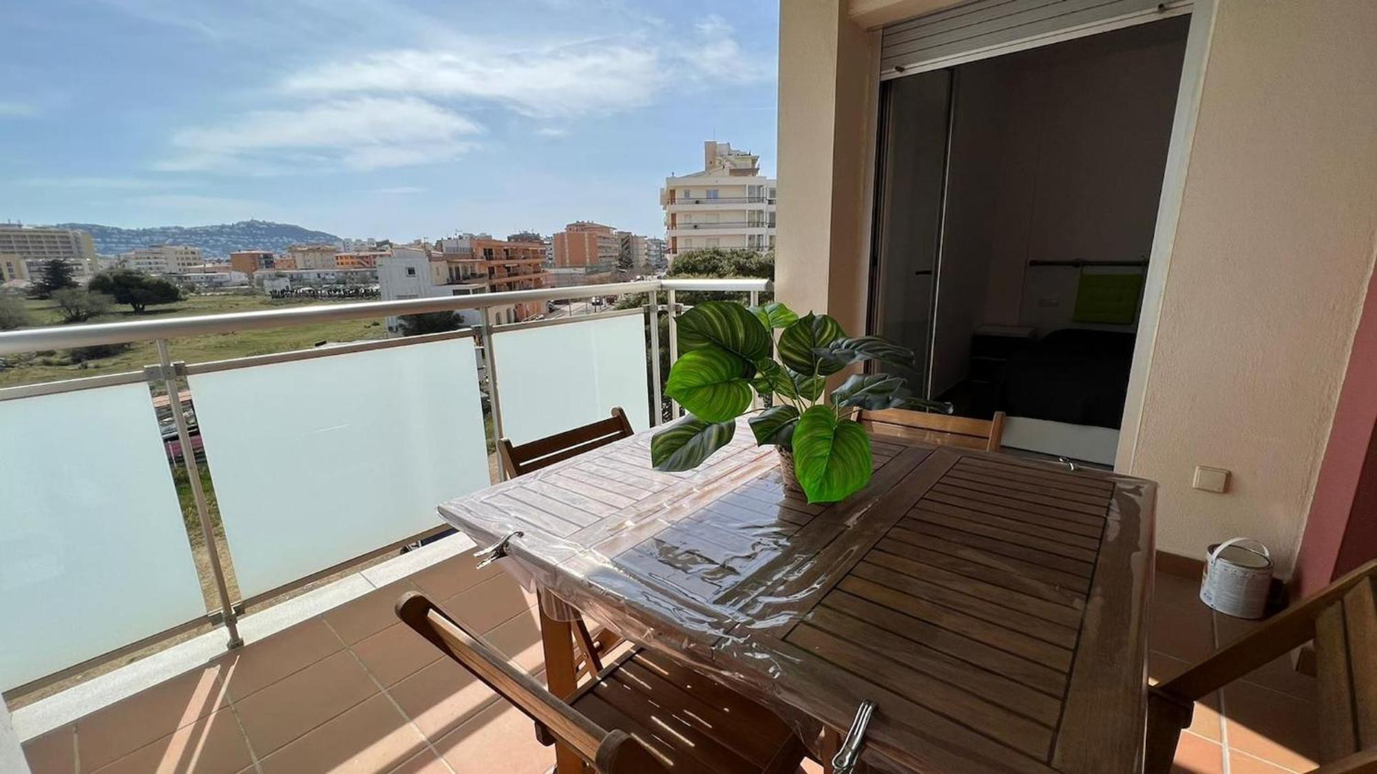 Apartamento Acogedor Con Piscina En Santa Margarita Roses Zewnętrze zdjęcie